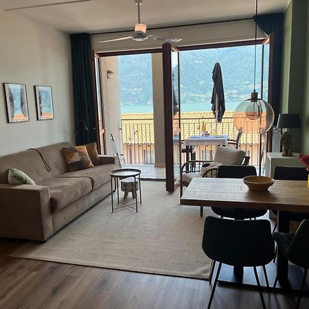 Lake View Apartments Аккуазериа Экстерьер фото