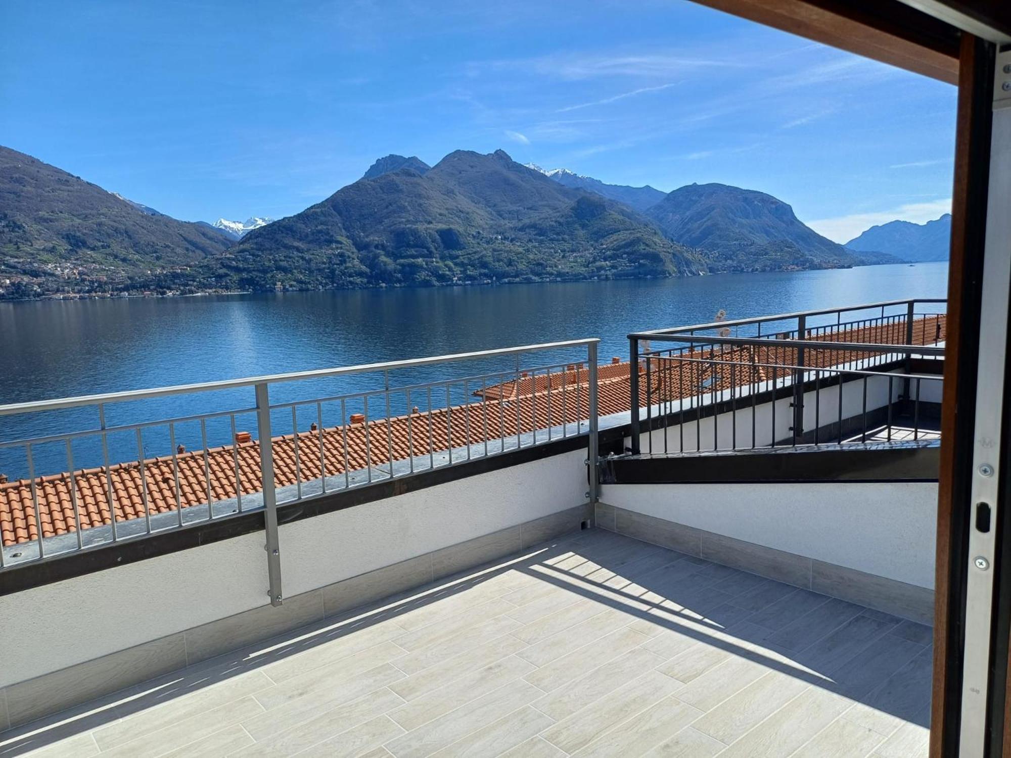 Lake View Apartments Аккуазериа Экстерьер фото